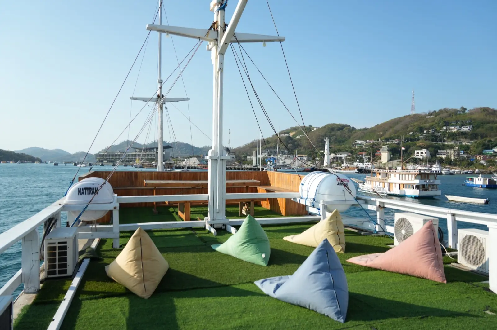 Hatira Hela — sun deck