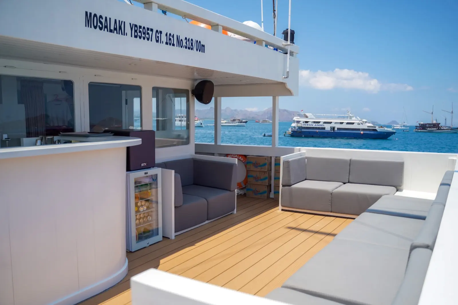 Mosalaki — lounge