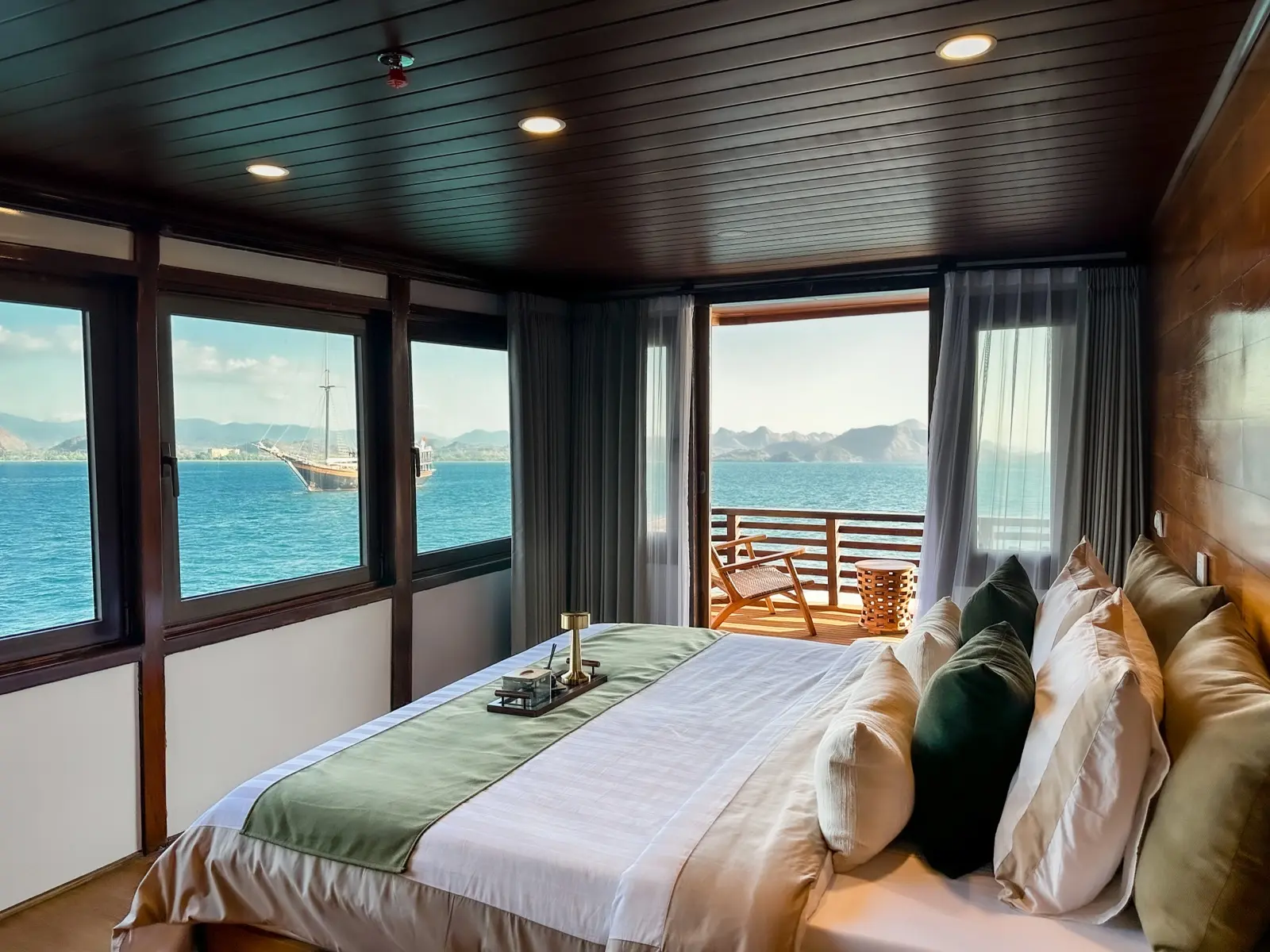 Master Cabin Mansard 1 on Neptune