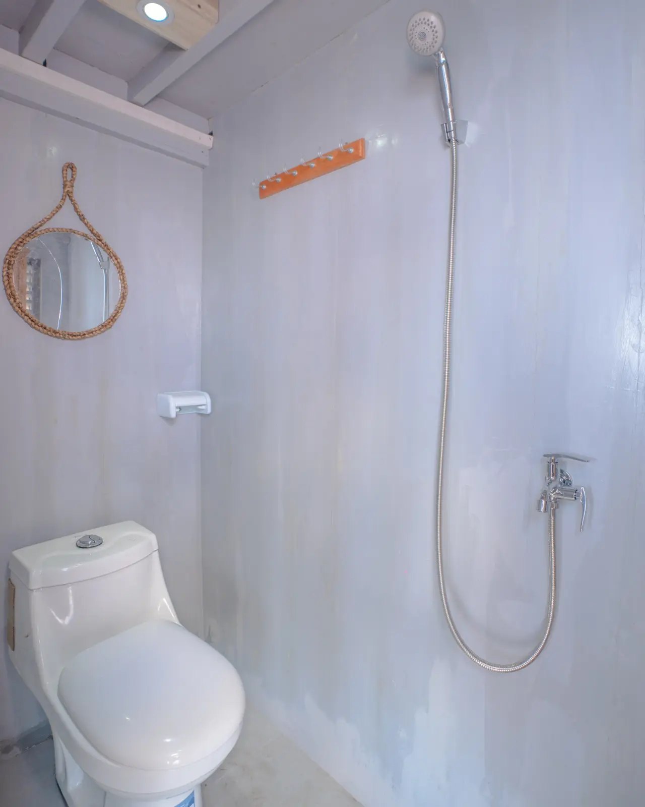 New IJC — bathroom