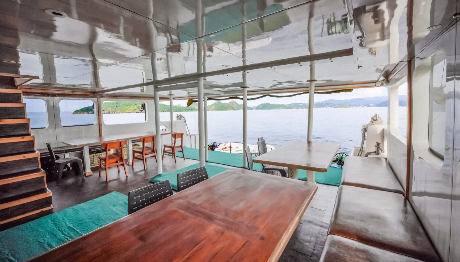 Ocean Angel — dining room