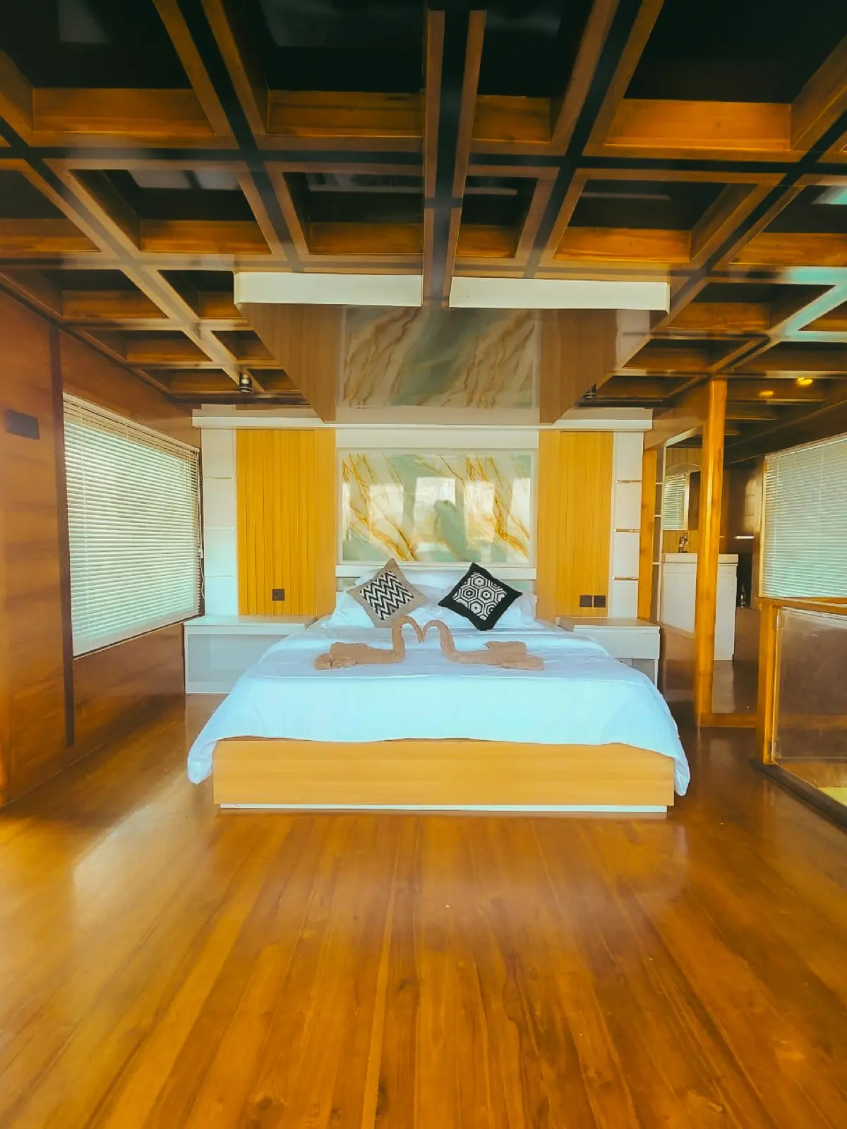Padar Cabin on Solana