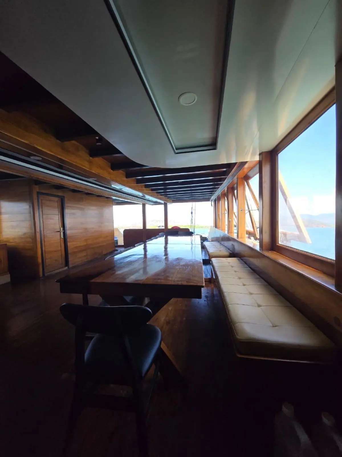 Solana — dining room