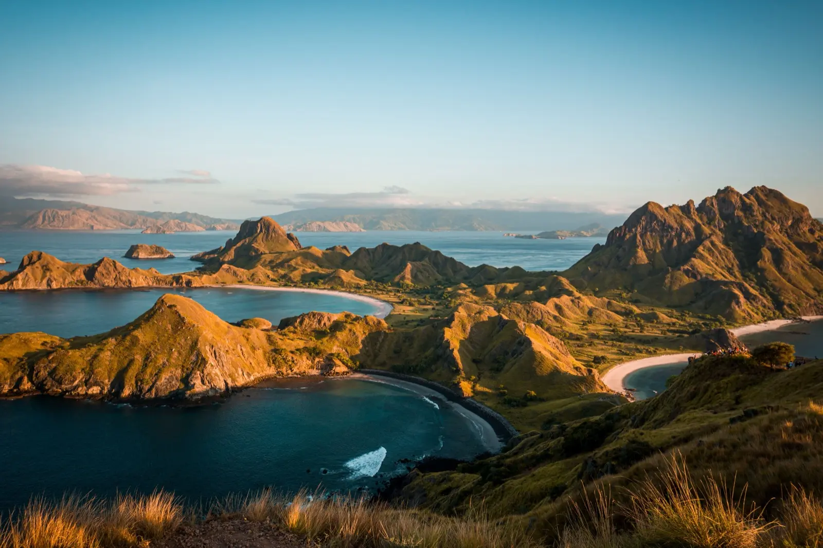 Sail Komodo aboard the perfect boat.